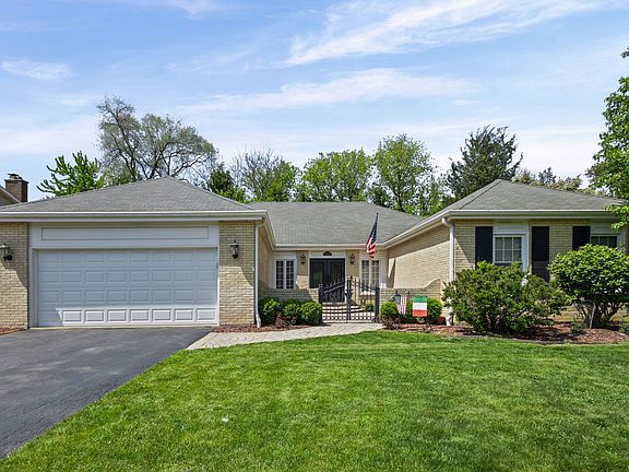 2nd image of 1132 Pine Tree Ln