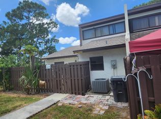 1891 Abbey Rd, West Palm Beach, FL 33415