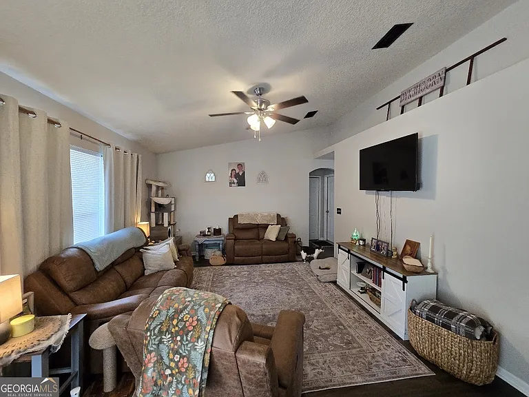 130 Dellwood Pl — Photo 12