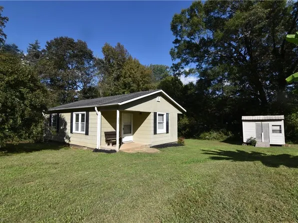 283 Reid Rd, Thomasville, NC 27360