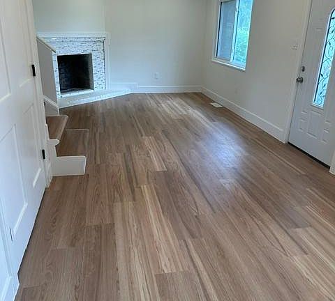 5th image of 13208 Alison St