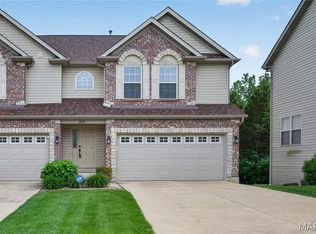 208 Prominence Ln, Lake Saint Louis, MO 63367