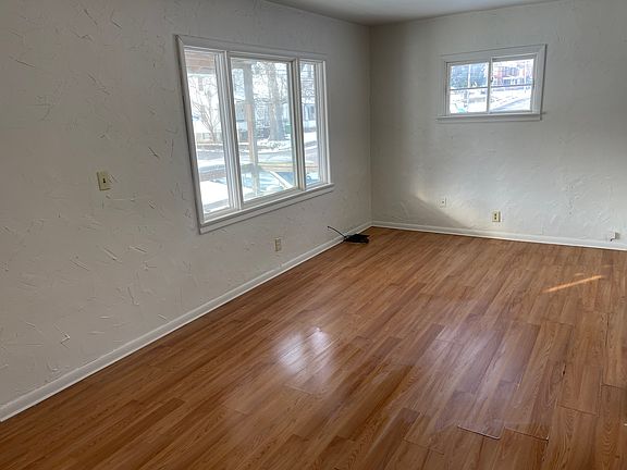2nd image of 51 21st St NW