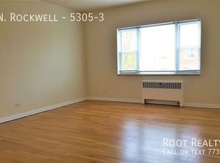 5305 N Rockwell St #3, Chicago, IL 60625