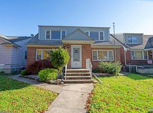 15 Davis Ave, Harrison, NJ 07029