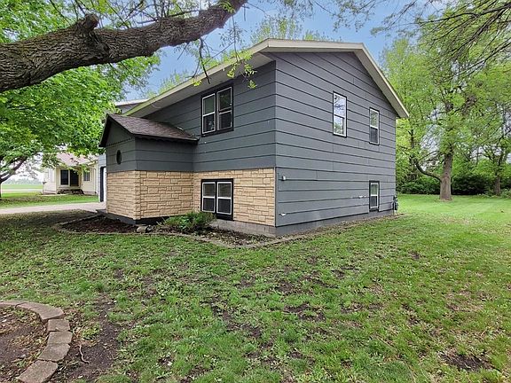 3rd image of 640 Ranchwood Dr