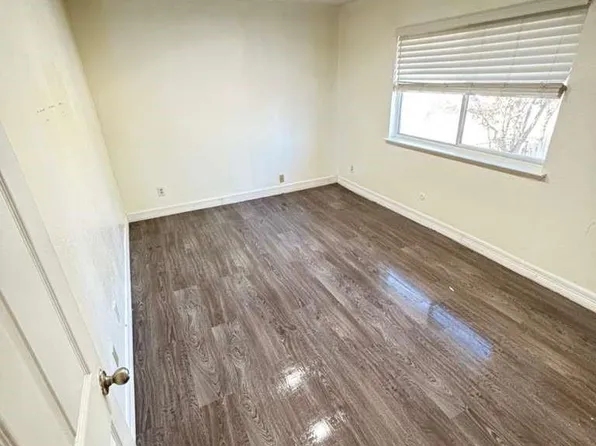 5638 Birchmont Dr APT C, Houston, TX 77091