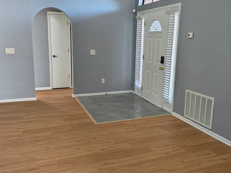 419 Brightview Dr — Photo 7