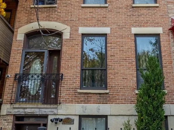 1640 W Warren Blvd, Chicago, IL 60612