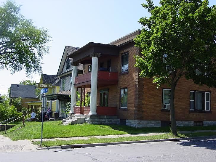 Building Photo