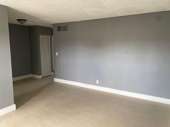 3rd image of 4800 NW 24th Court #D117