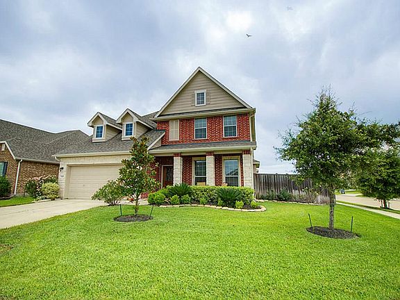 2nd image of 3427 Sentry Park Ln