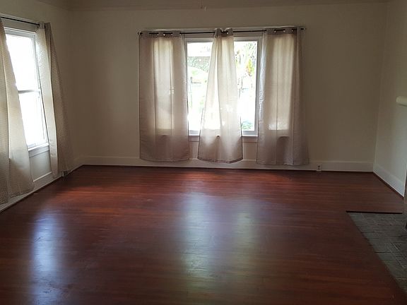 2nd image of 5960 Chula Vista Way