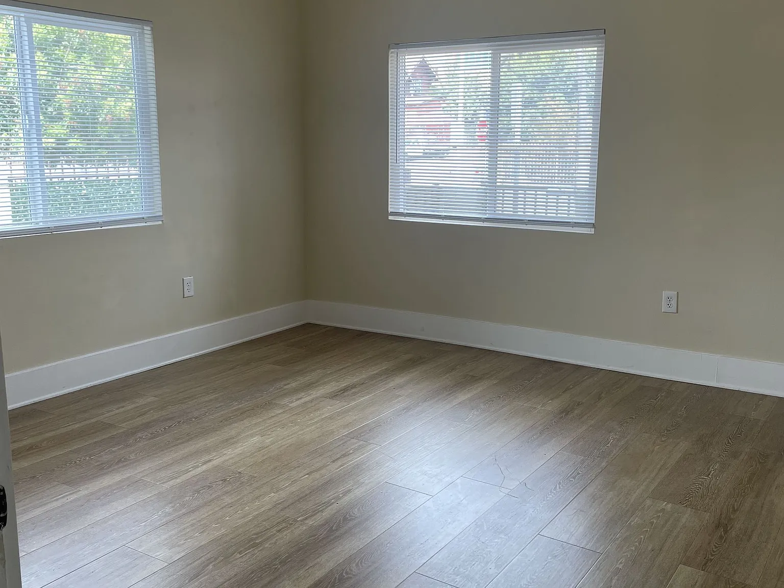 2 bed, $2,500 — Photo 4
