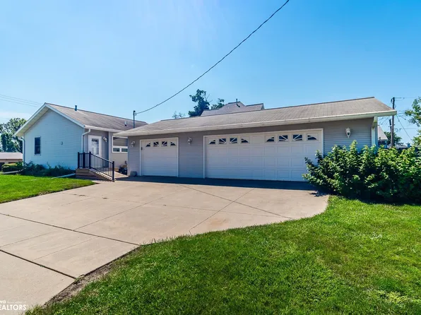 912 E South St, Marshalltown, IA 50158