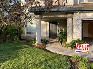 3631 Larkin Ave, Clovis, CA 93612