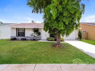 5905 Triphammer Rd, Lake Worth, FL 33463