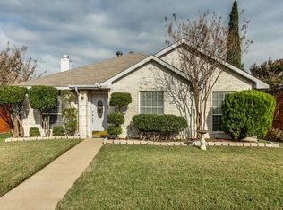 1424 Taylor Dr, Mesquite, TX 75149