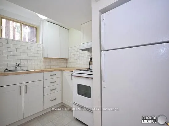 78 Harold St #BASEMENT — Photo 6
