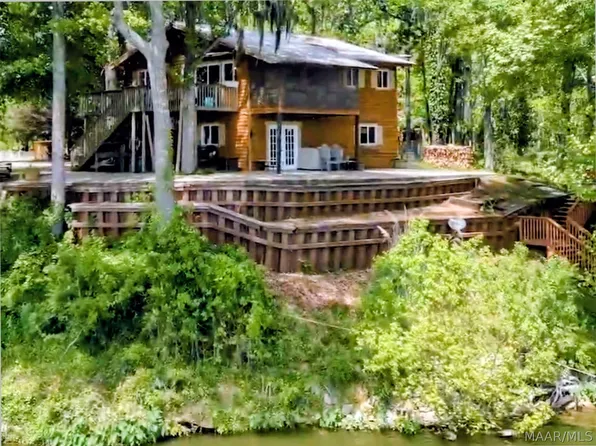 918 River Rd, Lowndesboro, AL 36752