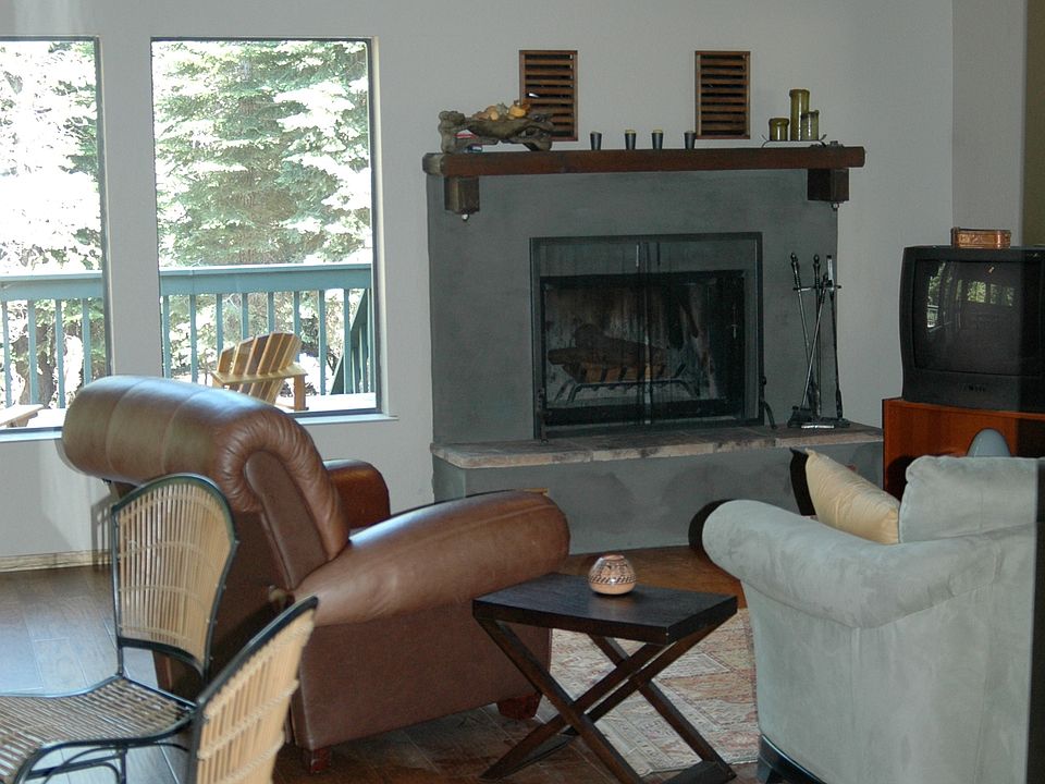 Open floor plan living space