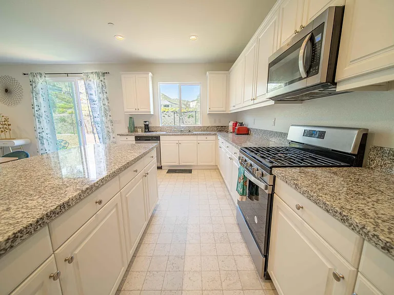 7817 Sunny Gulch Ct — Photo 25