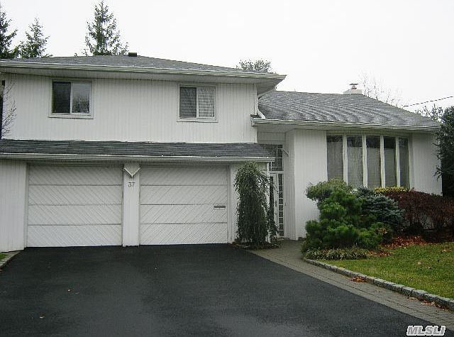 1st image of 37 Sugar Maple Dr
