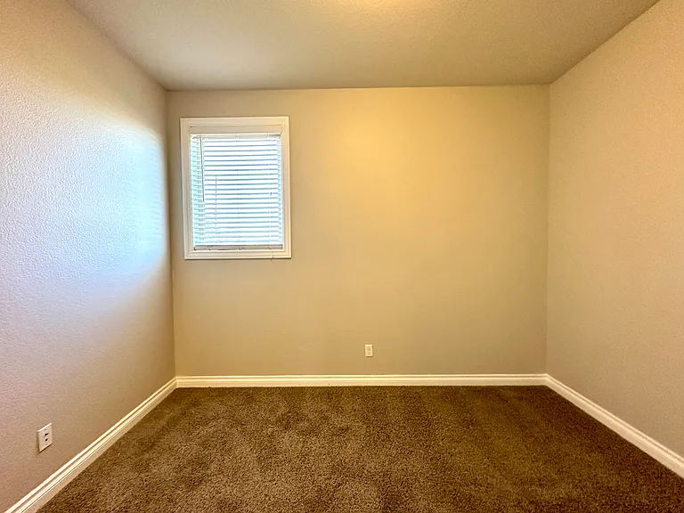 1284 N Downing St #504 — Photo 14