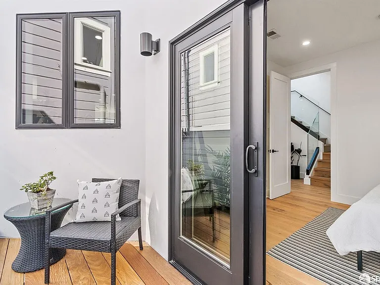 1160 Florida St — Photo 29