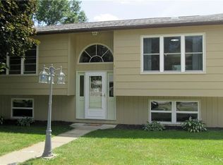 4 11th St, Canisteo, NY 14823