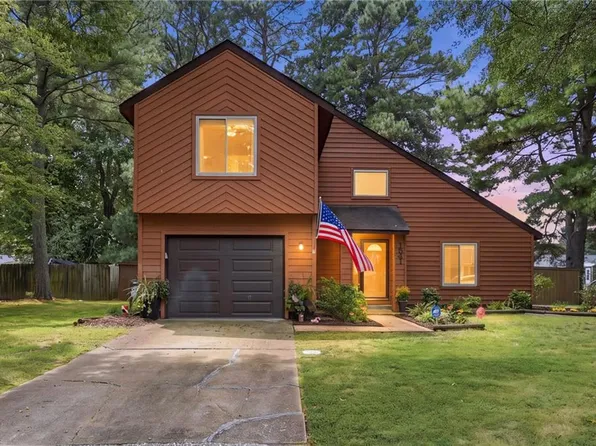 1541 Beachview Dr, Virginia Beach, VA 23464