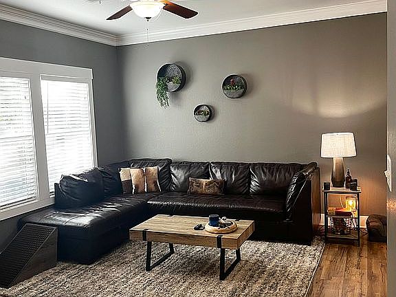 2nd image of 115 Oak Park