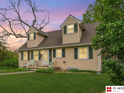 6701 Lake St, Omaha, NE, 68104