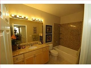 5th image of 88 N Jackson Ave Unit 328