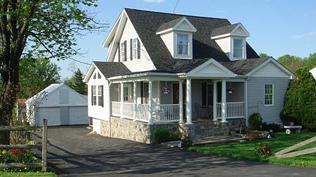 Beautiful Home 3 Beds 3 Baths