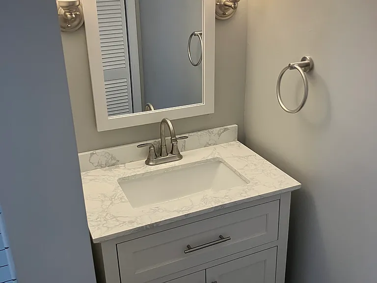 377 Indian Church Rd #2 — Photo 5