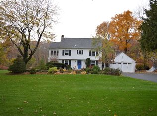 511 Greenbush Rd, Warwick, RI 02818