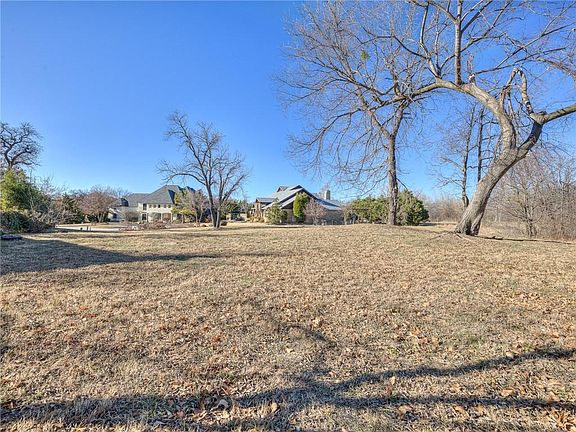 5th image of 2511 Berry Farm Ct
