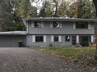 3633 Boone Cir, New Hope, MN 55427