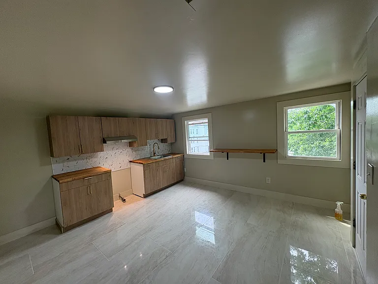 358 Orchard St #3 — Photo 3