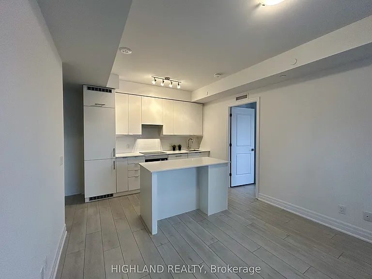 30 Elm Dr W #1808 — Photo 6