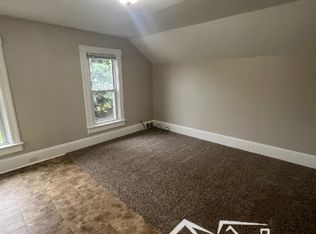 529 Otter Ave #2, Oshkosh, WI 54901