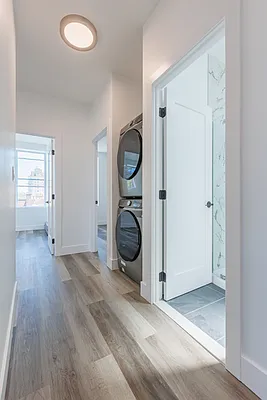 Rented by HighRiseNY | media 12