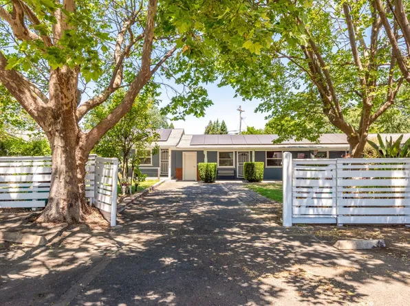 595 Boyes Boulevard, Sonoma, CA 95476