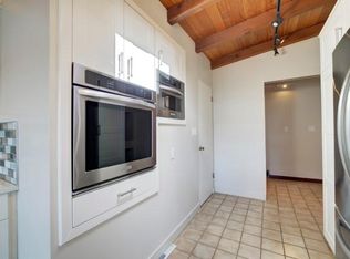 7521 SE 40th St, Mercer Island, WA 98040