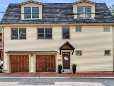 37 1/2 Federal St, Newburyport, MA, 01950
