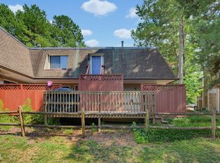 386 Summerwalk Cir #386, Chapel Hill, NC 27517