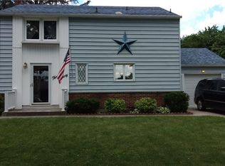 3030 Delancey Rd, Niagara Falls, NY 14305