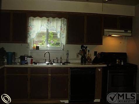 jackson kitchen.JPG