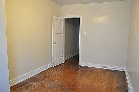 3rd image of 6541 Northumberland St Floor 2